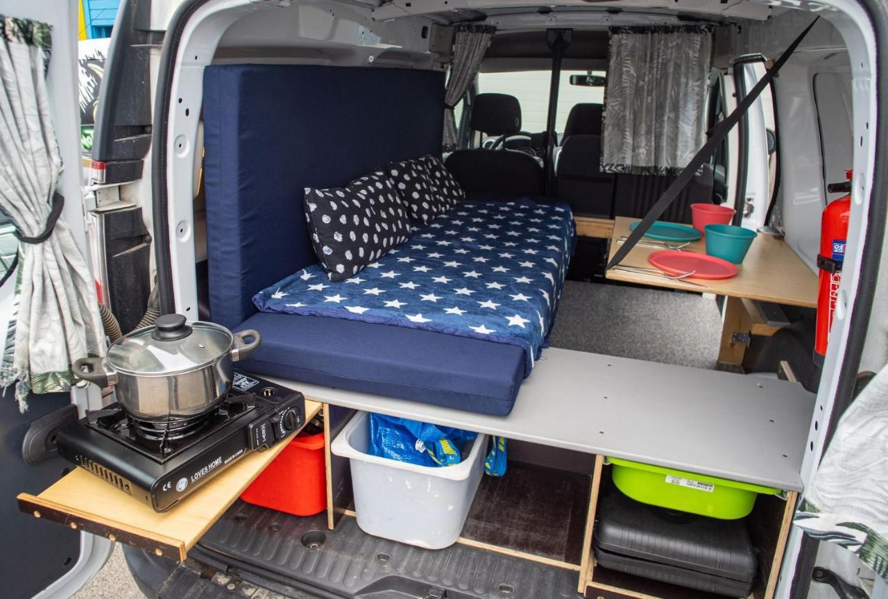Kuku Campers - Campervans เค็ปลาวิก ภายนอก รูปภาพ