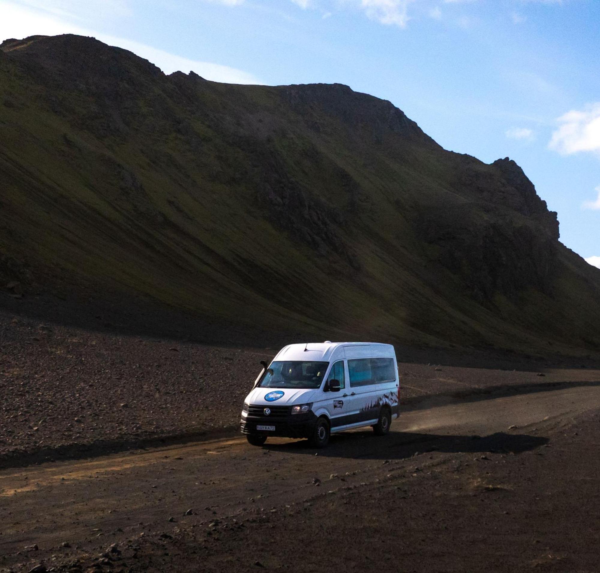 Kuku Campers - Campervans เค็ปลาวิก ภายนอก รูปภาพ